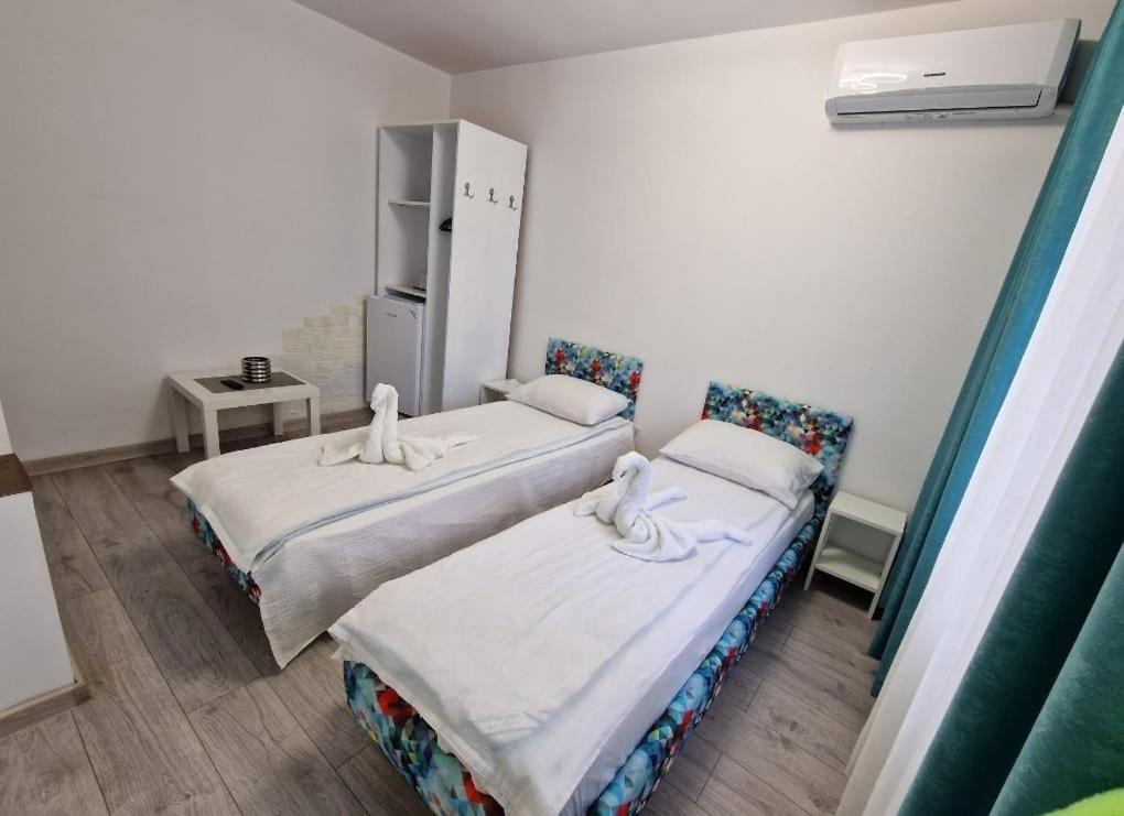 Hôtel Ares à Constanţa Extérieur photo