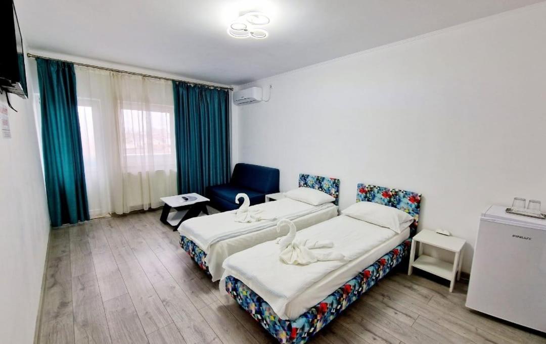 Hôtel Ares à Constanţa Extérieur photo
