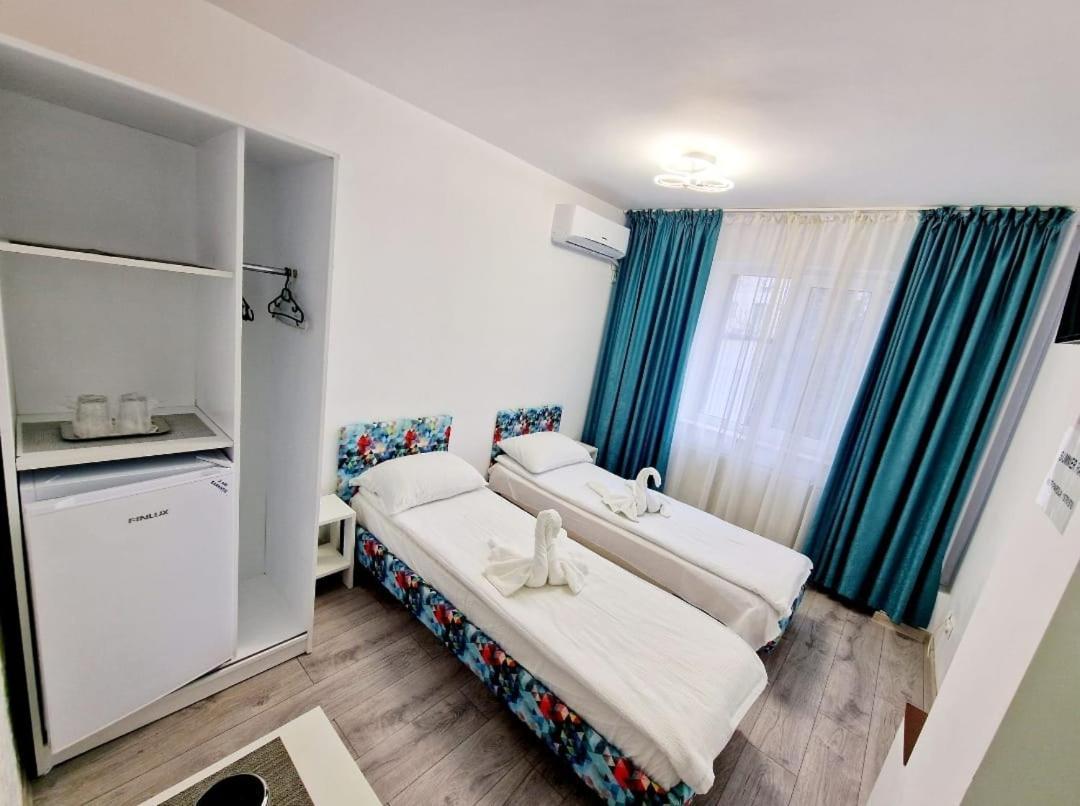 Hôtel Ares à Constanţa Extérieur photo